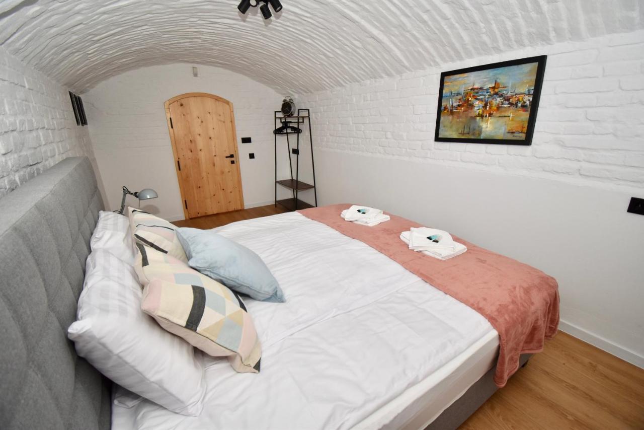 Апартаменты Krakow Family Nest Экстерьер фото